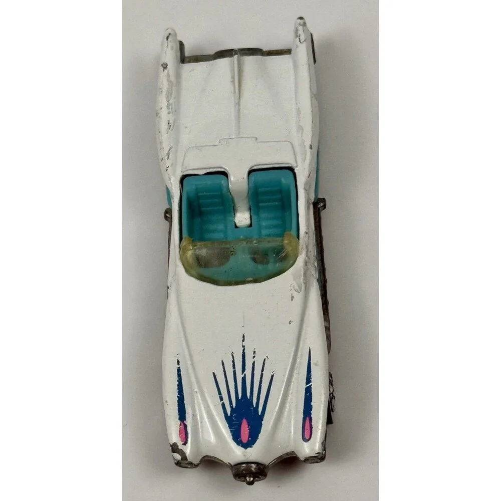 Hot Wheels LOT 3 Studebaker 1991 Swingfire 1977‎ Ford 57 Thunderbird Diecast Car